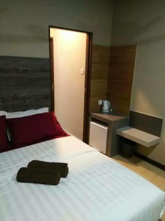 Qing Yun Resthouse -Delima Satu Hotel Kampong Serusup Room photo