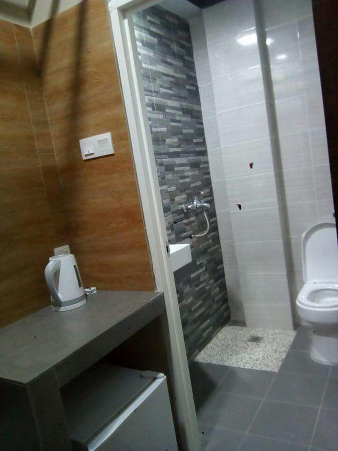 Qing Yun Resthouse -Delima Satu Hotel Kampong Serusup Exterior photo